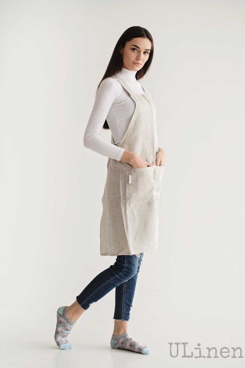 Linen Japanese style Apron in Natural color (with 2 front pockets) for women