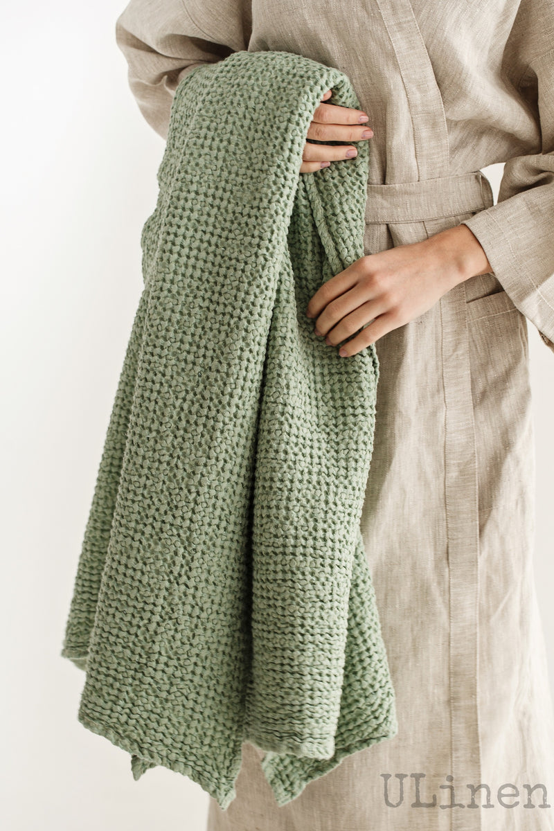 Green Waffle Linen Bath Towel