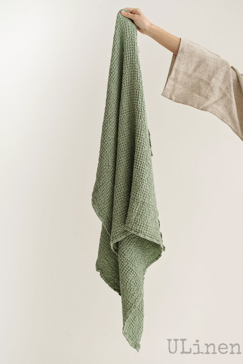 Green Waffle Linen Bath Towel