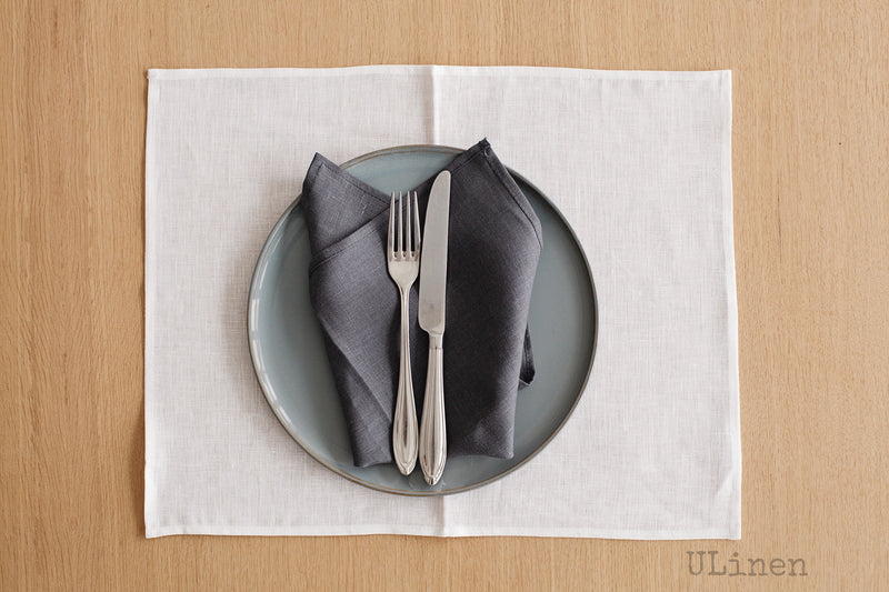 Set of 2 Linen Napkins in Basalt Gray Color