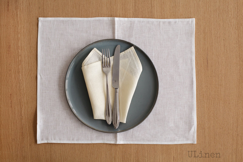 Set of 2 Linen Napkins in Pure White Color