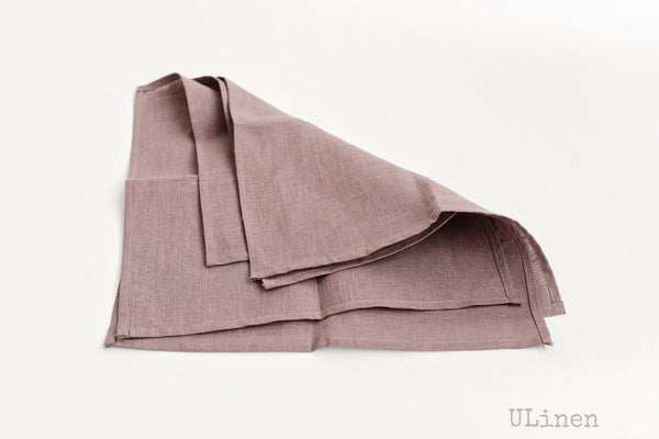 Set of 2 Linen Napkins in Pastel Violet Color