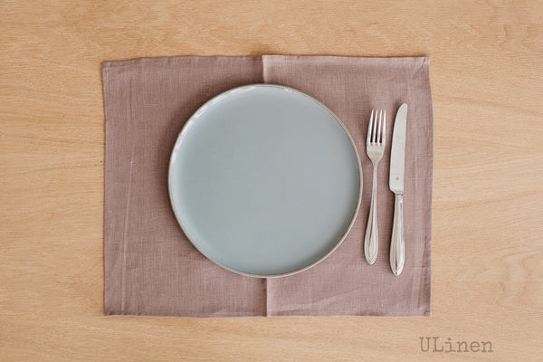 Set of 2 Pastel Violet Linen Placemats