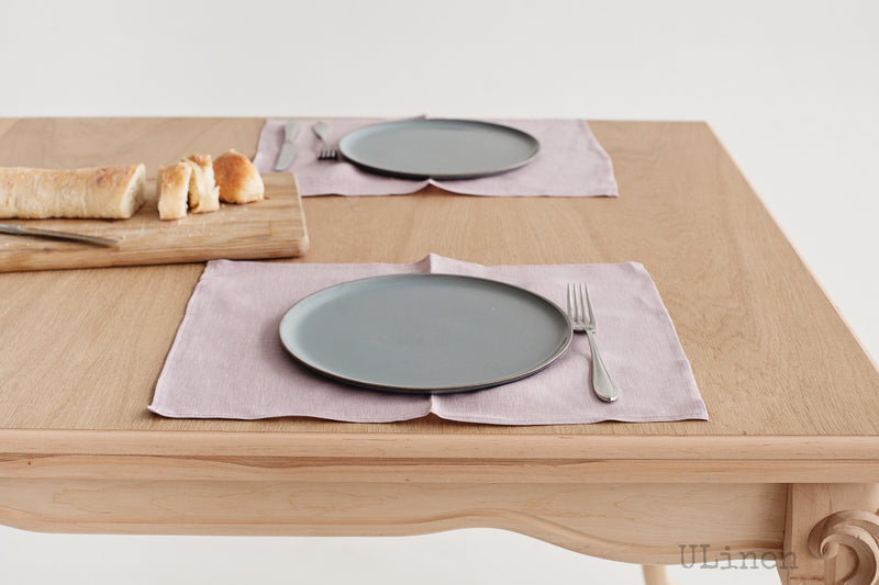 Set of 2 Light Pink Linen Placemats