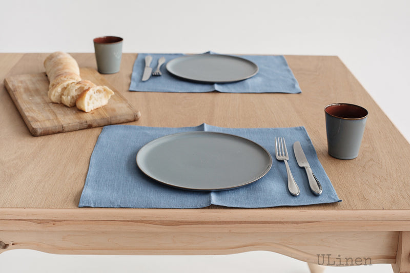 Set of 2 Brilliant Blue Linen Placemats